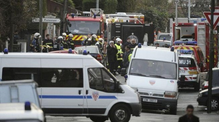 Obléhání teroristy pokračuje: Není jasné, zda je živ