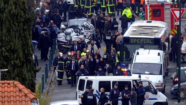 Vrah z Toulouse se přiznal k vraždám i k plánování dalších útoků