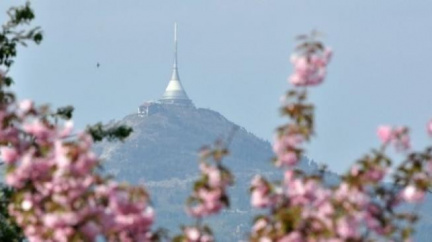 Příští víkend bude poslední možnost zalyžovat si na Ještědu