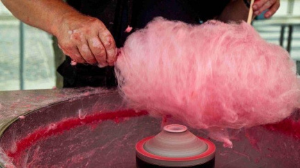 Cukrová vata - neřest našich předků