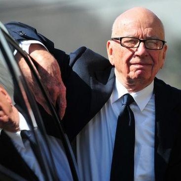 Mediální magnát Murdoch se v Kalifornii popáté oženil