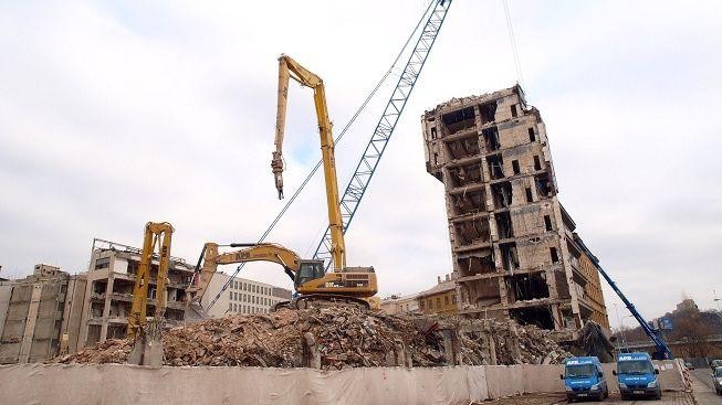 Penta postaví na místě bývalého Rudého práva gigantický kancelářský komplex