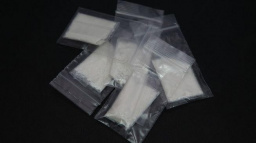 Muž vařil pervitin v garáži hned vedle policejního oddělení