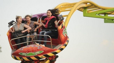 Na Matějské pouti dva zranění. Utrhlo se sedadlo jedné atrakce