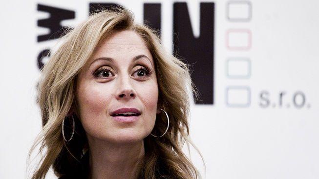 Beznadějně vyprodáno! Světoznámá diva Lara Fabian dnes vystoupí v Praze