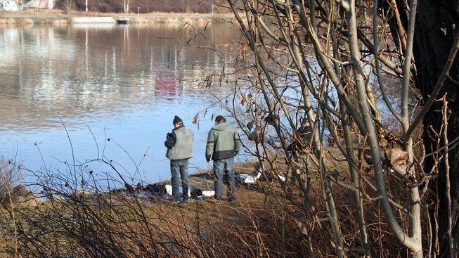 V Praze se našla dvě těla ve Vltavě u Mánesova a Čechova mostu