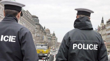 Přestřelka u rakouských hranic: dva čeští policisté zraněni