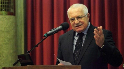 Klaus bude jednat o kandidatuře ústavního soudce