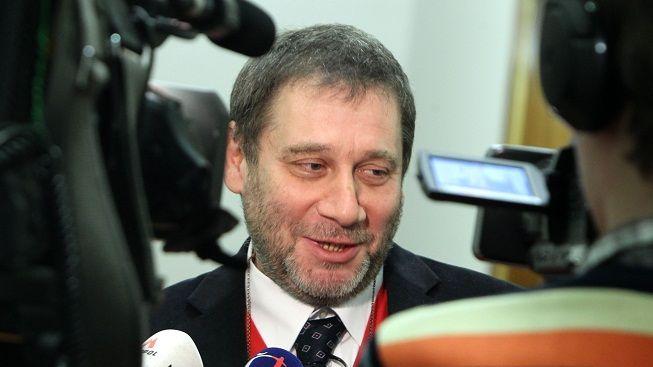 Töpfer je idiot a na Vinohradech nemá co dělat, opřel se do nového ředitele Frej