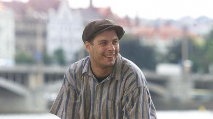 Týc popisuje incident jinak: Bránil jsem ženu a policisté mě napadli