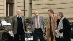 Tripartita plánuje předdůchody pro každého