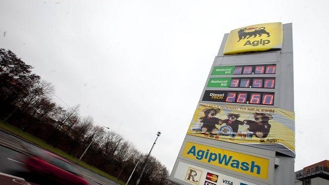 Benzin i nafta v uplynulém týdnu opět mírně zlevnily