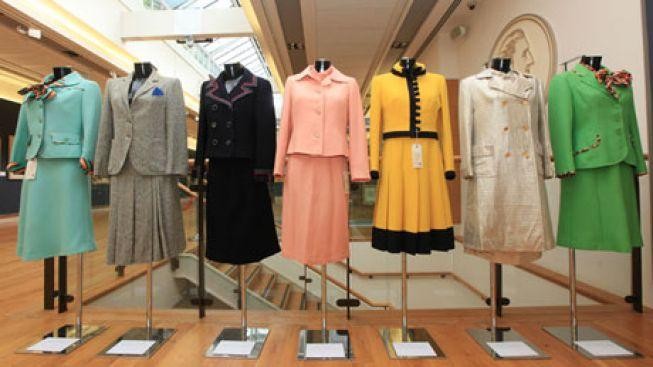 Kus historie na prodej: Kostýmy Margaret Thatcherové jdou poprvé do dražby