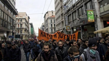 Generální stávka od rána v Řecku, policie bije stávkující