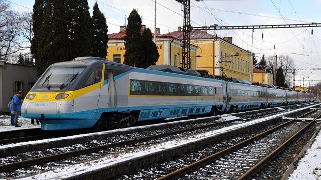České dráhy letos pravděpodobně zvýší provozní zisk i tržby