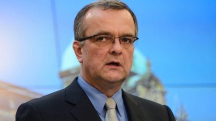 Kalousek připustil sníženou sazbu DPH při zvýšení základní sazby 