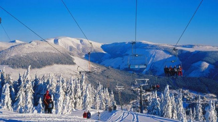 Dvoumetrová vrstva sněhu! Potěšení pro sjezdaře i běžkaře
