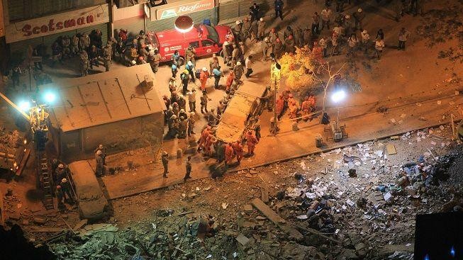 V brazilském Riu se zřítily tři budovy, nejméně šest mrtvých a 16 pohrešovaných