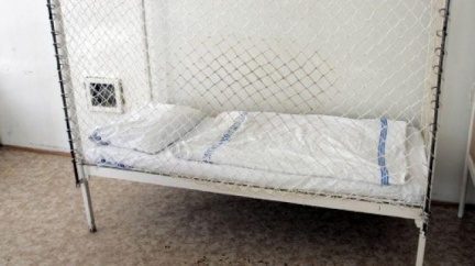 Omluví se Bohnice za smrt dívky v síťovém lůžku?