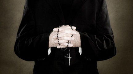 Květinář, spisovatel nebo kněz. Nečekaně nebezpečné profese