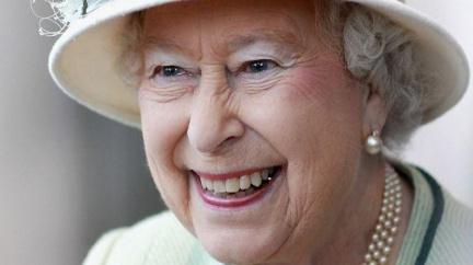 Nová jachta pro královnu? Ministr pobuřuje