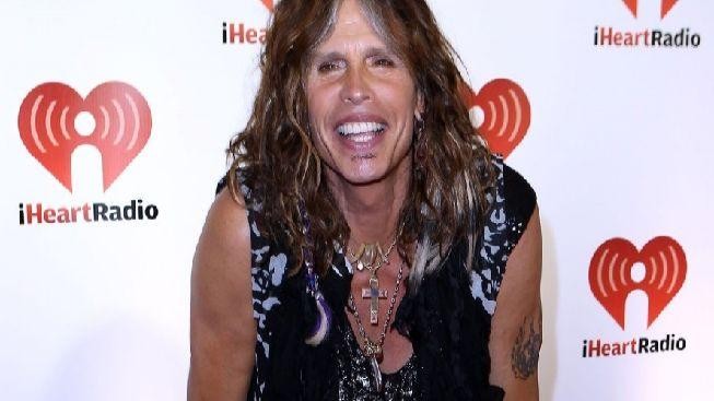 Občasná nadávka v televizi? Pro zpěváka Tylera žádný problém