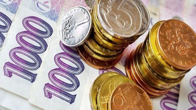 Podíl nesplacených úvěrů v České republice překvapivě klesl