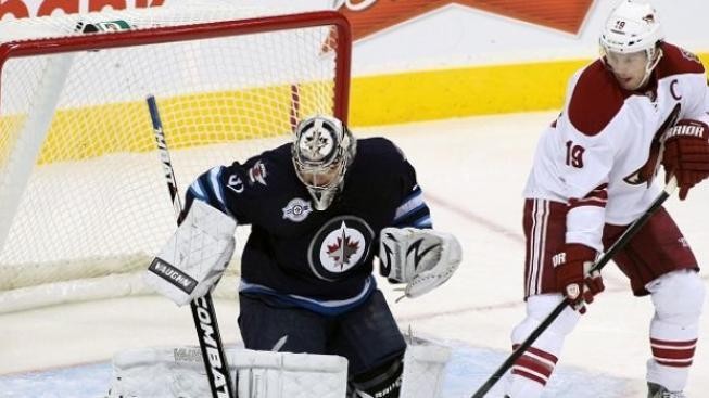 Pavelec se zasloužil o výhru Winnipegu