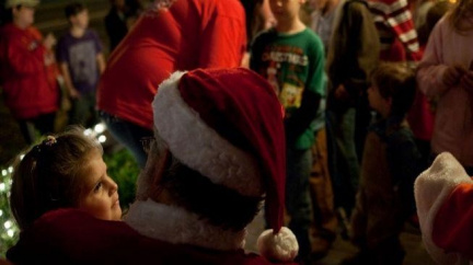 Santa Claus zastřelil svoji rodinu a pak otočil zbraň proti sobě