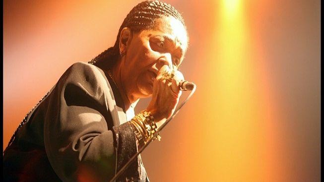 Zemřela "bosonohá diva" Cesária Évora