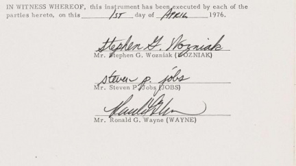 Podíl v Apple prodal za 800 dolarů, nyní by měl 2 miliardy