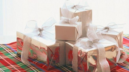 Koupit či nekoupit dárek nadřízenému?