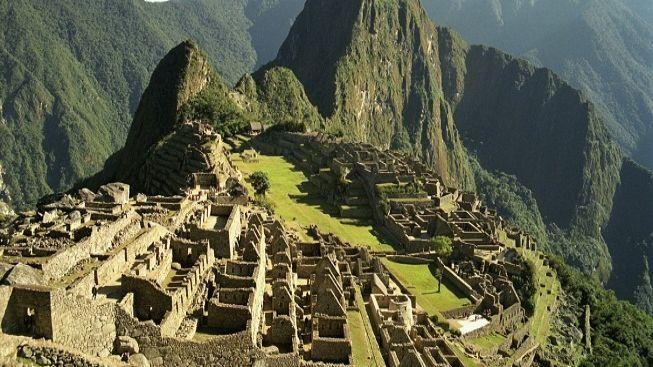 Ruiny inckého města v peruánských Andách aneb tajemný skvost jménem Machu Picchu