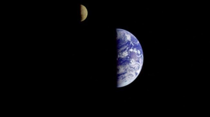 Vesmírná sonda Voyager 1 se dostala na okraj sluneční soustavy 