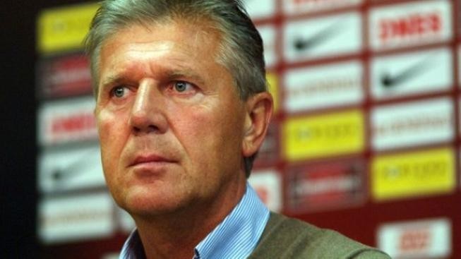 Chovanec na Letné končí