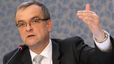 Kalousek: Pokud padne euro, čeká nás boj o holou existenci