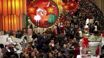 Pepřový sprej, bitky, střelba! Ameriku zachvátilo nákupní šílenství