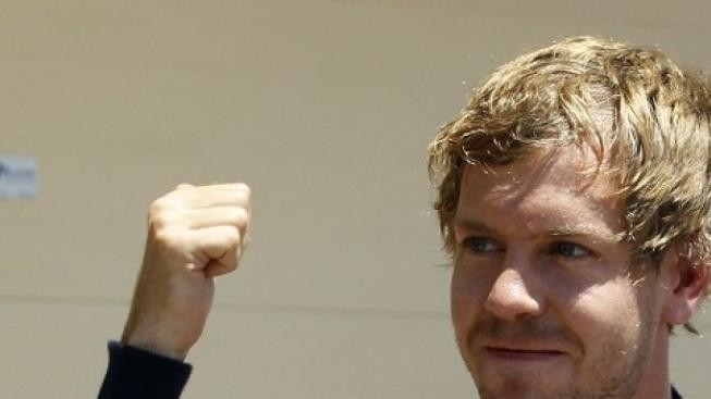 Vettel vyjede i do poslední Velké ceny F1 z pole position