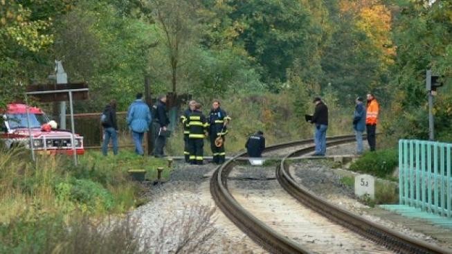 Na železničních kolejích dnes zemřeli dva lidé