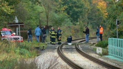 Na železničních kolejích dnes zemřeli dva lidé