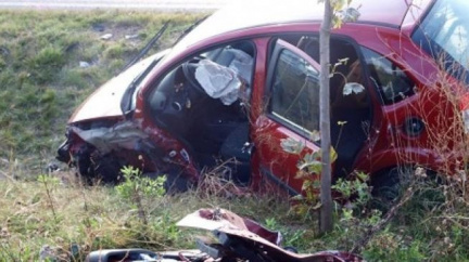 Namrzlá silnice zabíjela! Policie vyzývá řidiče k opatrné jízdě