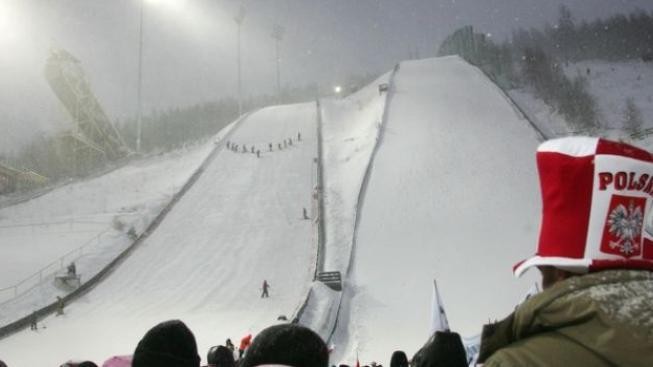 Světový pohár skokanů v Harrachově ohrožuje teplé počasí 