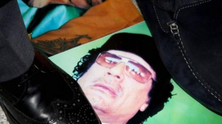 Kaddáfí měl sexuální otrokyni! Znásilňoval ji 5 let, dokud neutekla