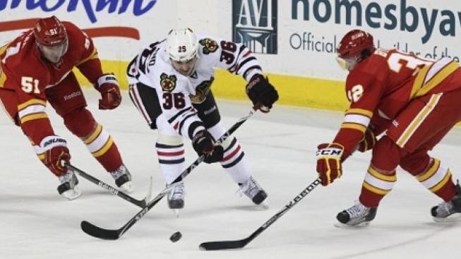 Ofenzivní smršť: Calgary si vyšláplo na nejlepší tým soutěže, Horák asistoval