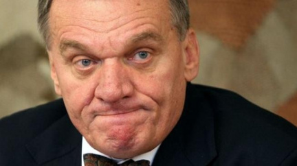 O co jde ve válce v Praze. Primátor Svoboda skoro všechny naštval
