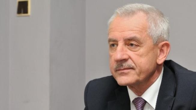 Hegerovi vyprší v noci na sobotu termín, chystá odborům nabídku 