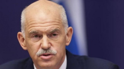 Řecko napíná dál. O setrvání v EU referendum nebude, tvrdí vláda