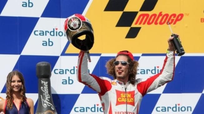 Simoncelliho památku uctilo v Brně přes 1500 motorkářů