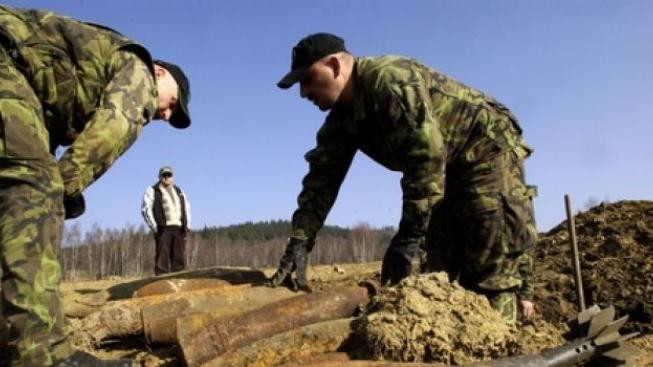 Kvůli nálezu letecké pumy evakuováno 20.000 lidí 