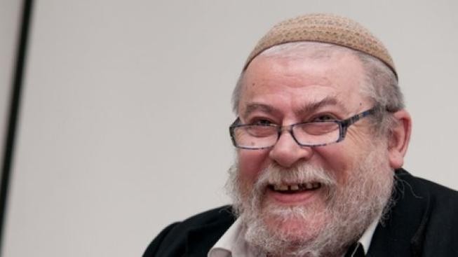 Křesťany, židy a muslimy zneklidňuje netolerance ve společnosti